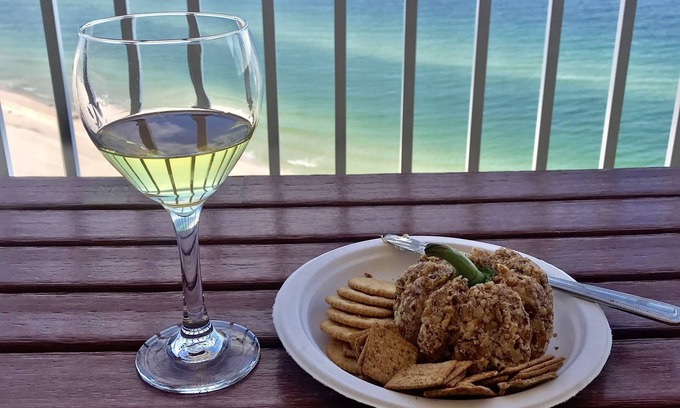 Gulf Shores Condo | Great rates! PENTHOUSE BEACHFRONT! Most Stunning View of Gulf Shores!