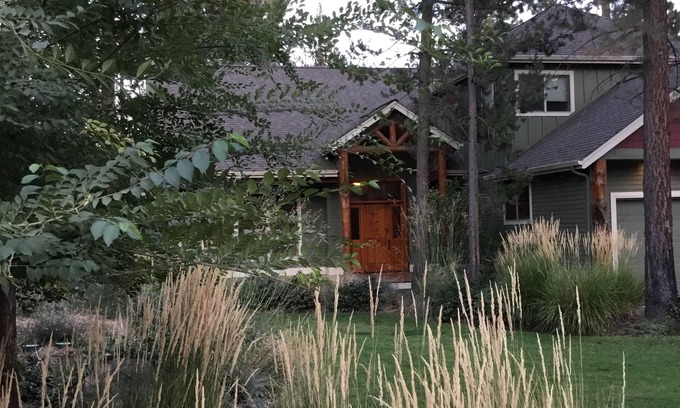 Three Rivers House | Great River Front Vacation Home in Sunriver with Hot Tub! Pet Friendly DCCA#1432