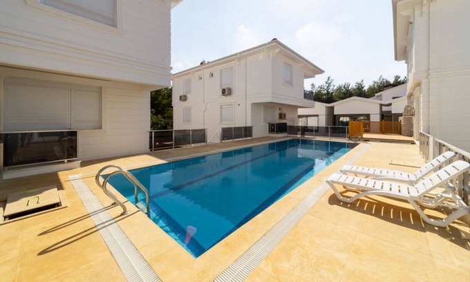 Kepez Apartment | Great Villa with Pool Hammam and Sauna in Antalya
