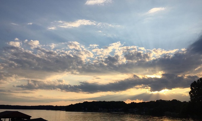 Moneta House | Great Waterfront w/Sandy Beach, Bar, Billiards, Foosball, Kayaks, Canoe, WiFi