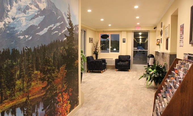 Grandview Plaza Hotel | Great Western Inn Suites