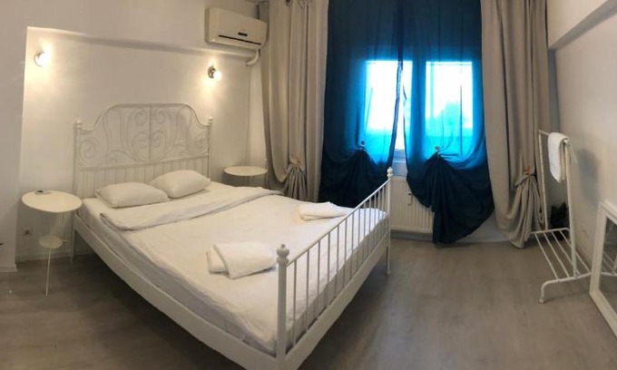 Bucharest Apartment | Green Apartment 59
