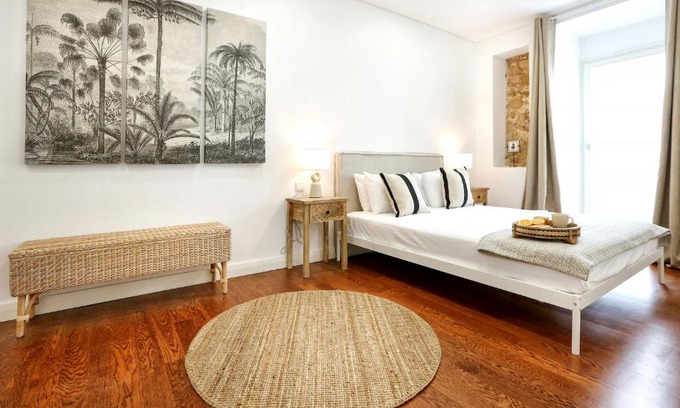Se Apartment | GREEN BLISS IN FARO, Central One-Bed Oasis