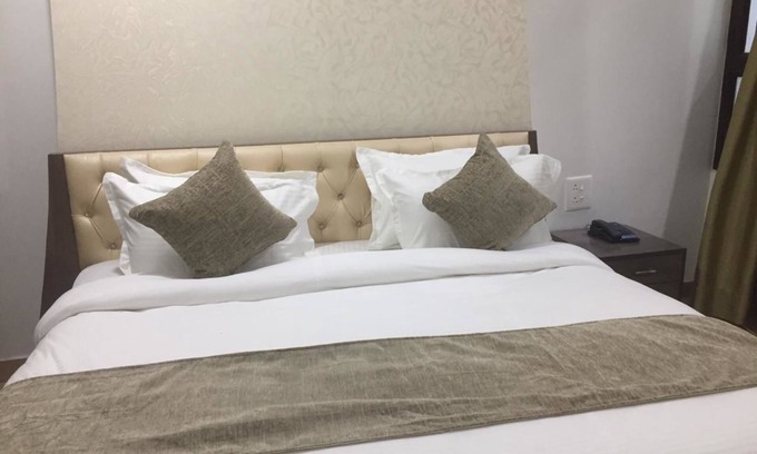 Panipat Hotel | Green Castle