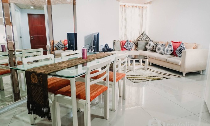 Chinatown Apartment | Green Central City Apartment near Shopping Centre