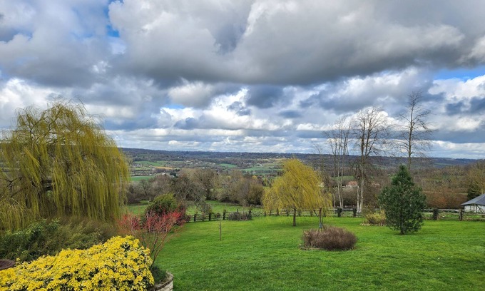 Saint-Julien-sur-Calonne House | GREEN-LOFT - Beautiful apartment near Pont L'Evêque - 4 persons with garden