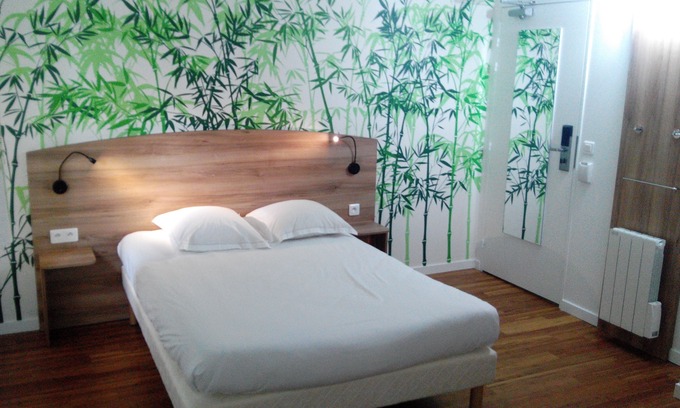 Fleury-Merogis Hotel | Green Hôtels Eco Fleury