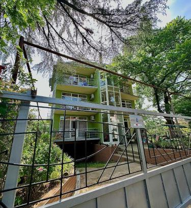 Magnetiti House | Green Hotel Ureki
