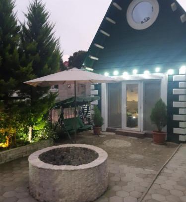 Mtsvane Kontskhi Apartment | Green House