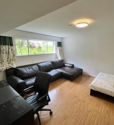 West Point Grey House | Green House in Vancouver West
