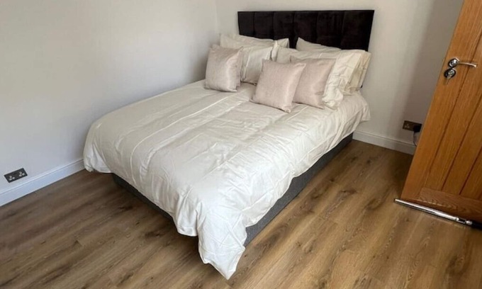 Harringay Apartment | Green lanes N8, Studio flat!