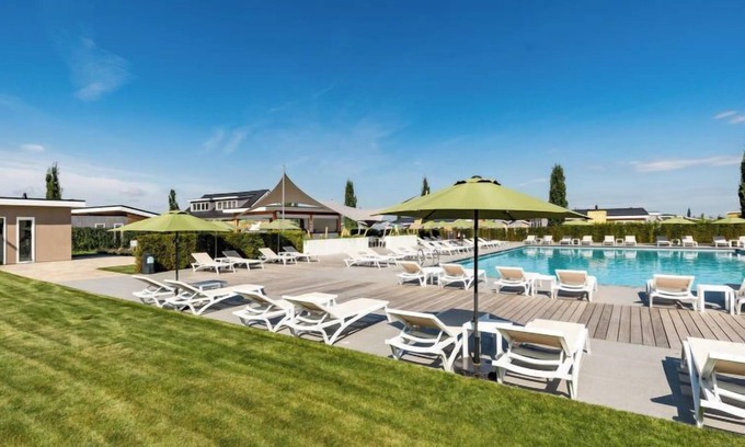 Gasthuis House | Green Resort Mooi Bemelen by Interhome