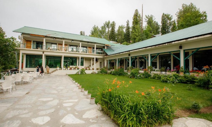 Nathia Gali Hotel | Green Retreat Hotel Nathiagali