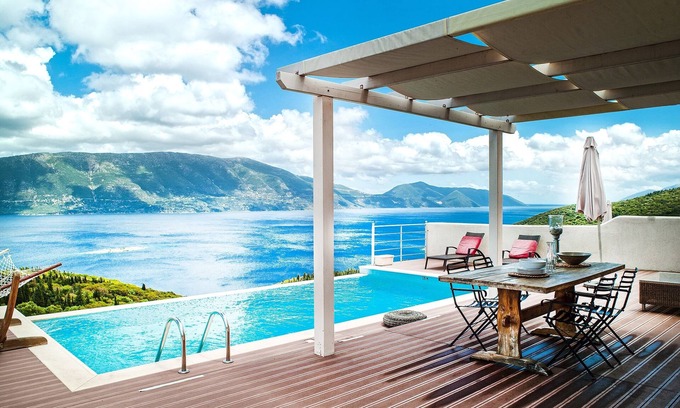 Evreti Villa | GREEN VILLA Luxurious Stone Villa With Private Pool And Panoramic Sea View!