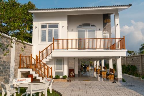 Cai Rang Villa | Green Villa - Ngôi Nhà Chung