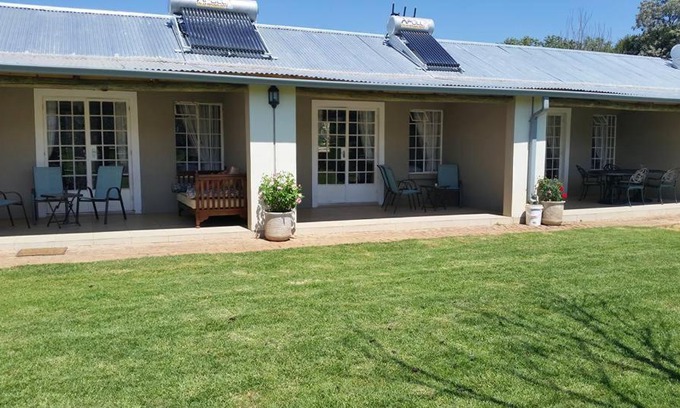 Hartbeespoort House | Green Willows Guest House