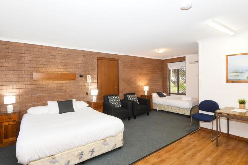 Corowa Hotel | Greenacres Motel