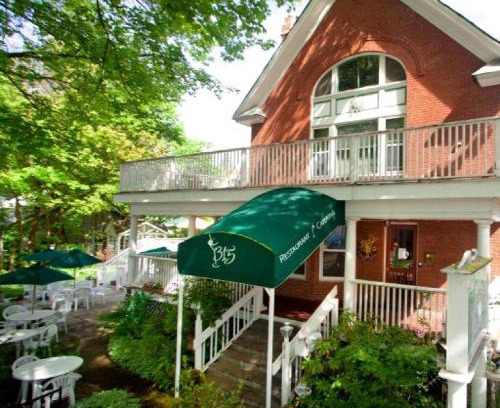 Coeur d'Alene Hotel | Greenbriar Inn