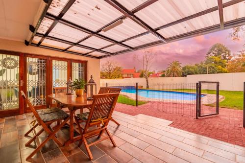 Kempton Park Villa | Greencroft Villa