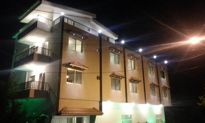 Kfardebian Hotel | Greenhotel hasroun