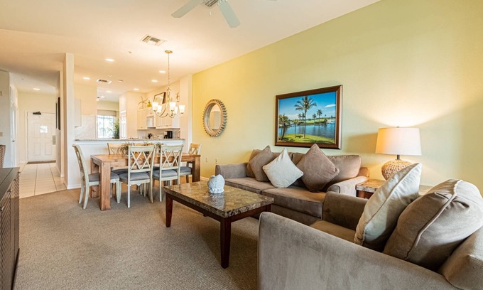 Naples Condo | Greenlinks/Lely Condo-2nd floor 1200 bldg. with lake view, den w/TV/Sleeper sofa & office/work space