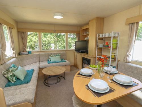 Cowes House | Greenwood