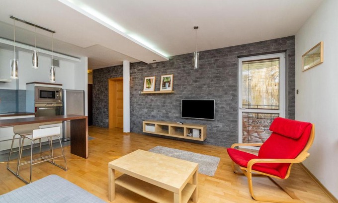 Jelitkowo Apartment | Grey by OneApartments