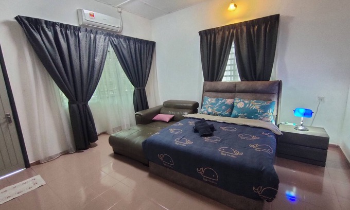 Taman Teh Teng Seng House | Grey Fantasy Homes Room #1