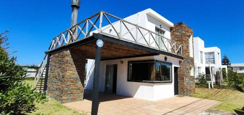 Balneario Buenos Aires House | GreyStone