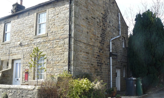 Worton House | Greystones, lovely cottage in Gunnerside, upper Swaledale