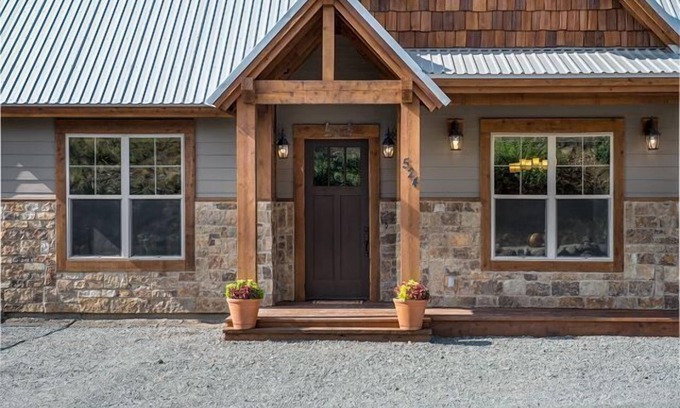 Ruidoso House | Grindstone Lake Lodge, a true one of a kind with the most amazing view
