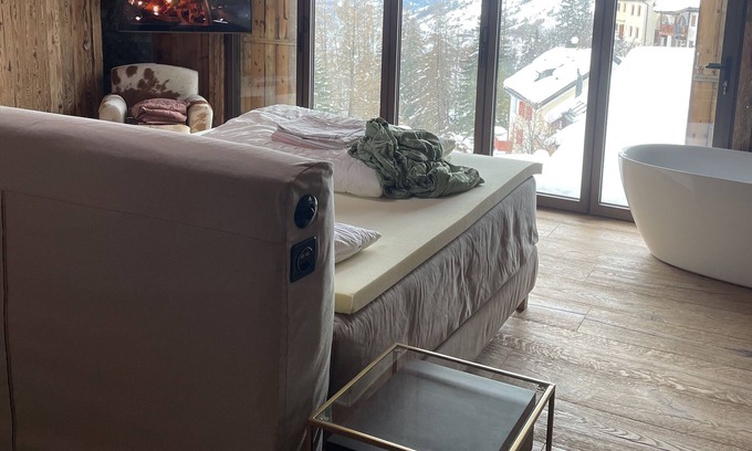 Sent House | Grosses Luxuriöses Apartment für 2 Personen im Alpenstil mit Schöner Aussicht