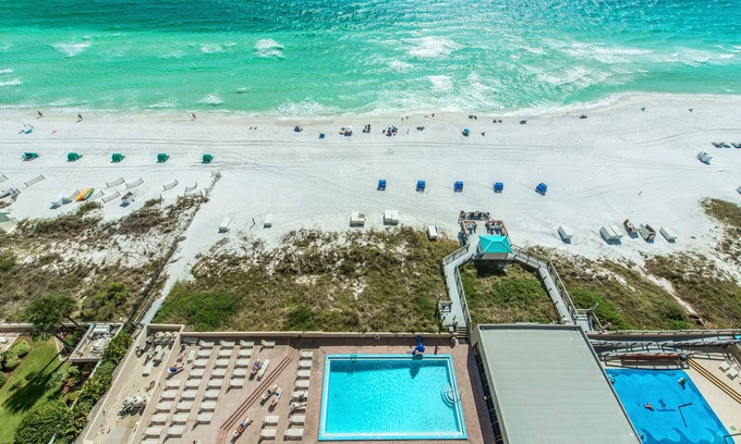 Destin Condo | 🌴Ground Fl~Massage Therapy~Beachside In/Out Pools~SplashPad~2BR SunDestin 101
