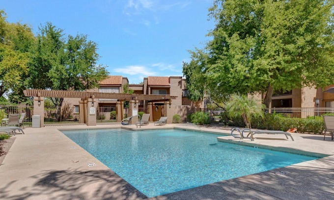 South Scottsdale Condo | Ground Floor 2 Bdrm Condo in Prime Scottsdale Location!