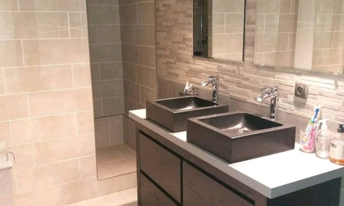 Aigues-Mortes Apartment | Ground floor apartment 90m2 with jacuzzi