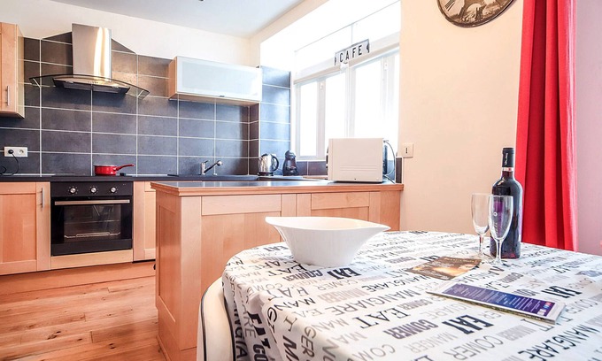 Bastide Saint-Louis Apartment | Ground floor apartment (muscat) sleeps 2 (4)