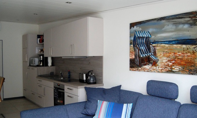 Papenburg Apartment | Ground floor apartment for 2 people with air conditioning