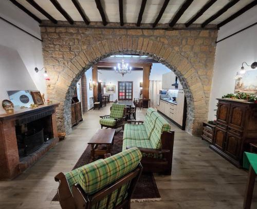 Genazzano Apartment | Ground Floor Apartment 1800