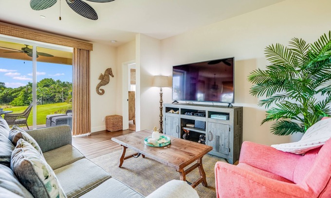 Poipu Apartment | Ground-floor condo on golf course with pools & hot tub