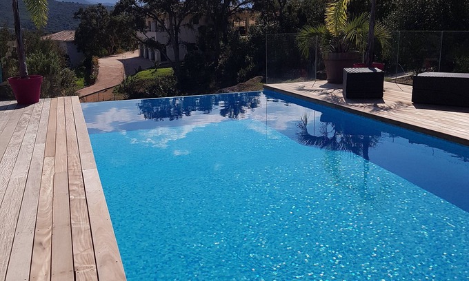 Porticcio Apartment | Ground floor of villa/near beach Porticcio/Agosta