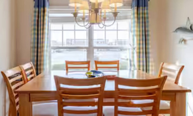Villages of Five Points Condo | Ground Level Condo Bright Clean Pool Tennis Parking