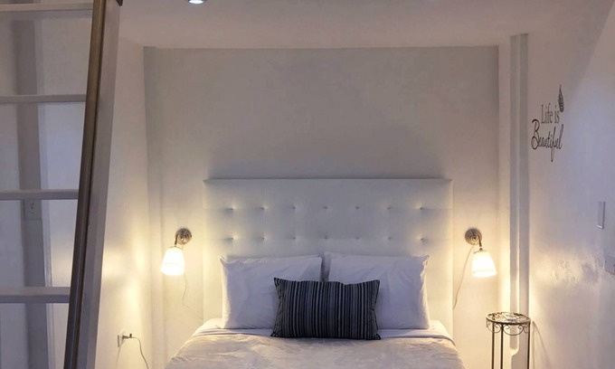 Ponce Centro Apartment | Ground Penthouse, Gladiolas II/Loft + Room/Queen Bed/Free WIFI/AC - 2104