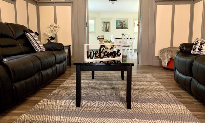 Downtown Niagara Falls House | Group HQ, 9BR Near Falls, Casino & Attractions