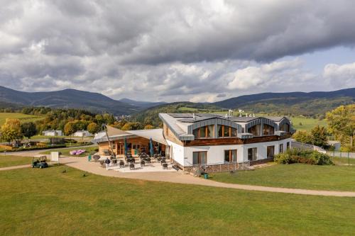Mlade Buky Hotel | Grund Resort Golf and Ski