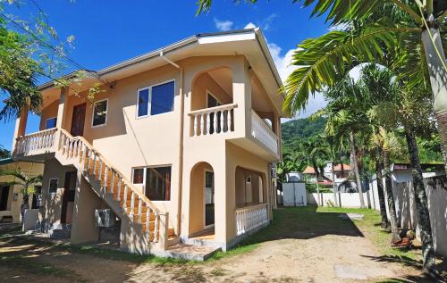 Beau Vallon Apartment | GT Self Catering Apartments