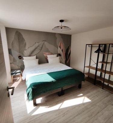 Saint-Jean-de-Vaux House | Gte du Moulin Brochat with jacuzzi