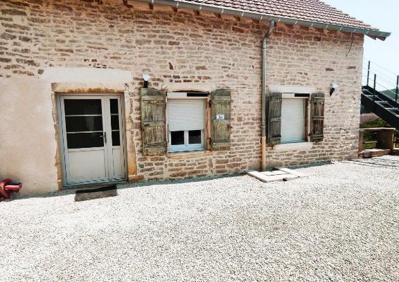 Saint-Jean-de-Vaux House | Gte du Moulin Brochat 3 with jacuzzi area