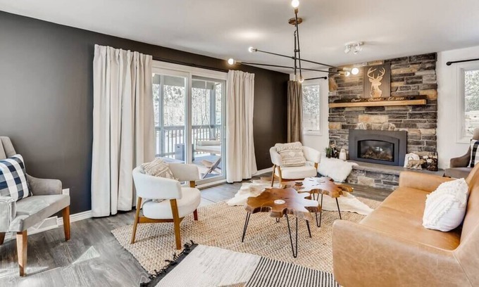 Georgetown House | Guanella Lodge | Hot Tub | Gateway To Ski Country