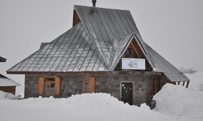 Ganisi House | Gudauri House of the Sun