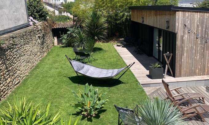 Vannes Ski Chalet | Guest house 2 minutes from the port of Vannes